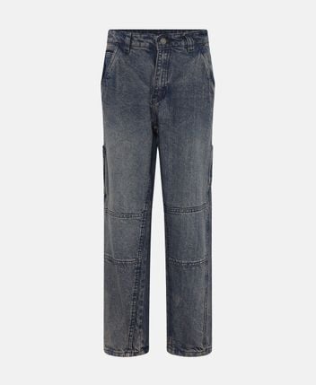 Loose fit jeans