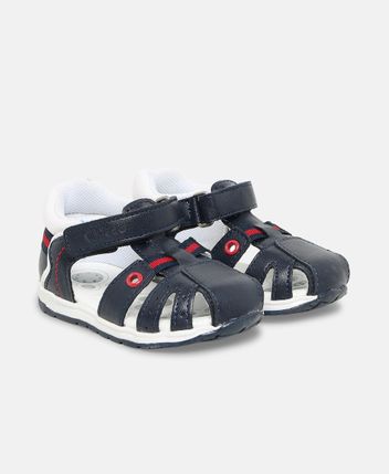 Sandals Gange