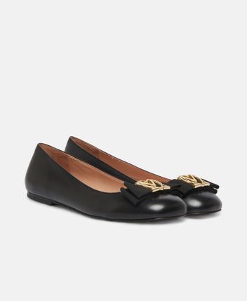 Ballet flats