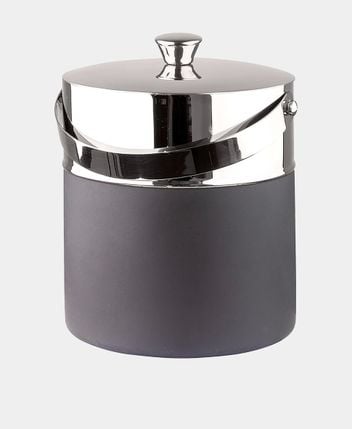 Ice bucket