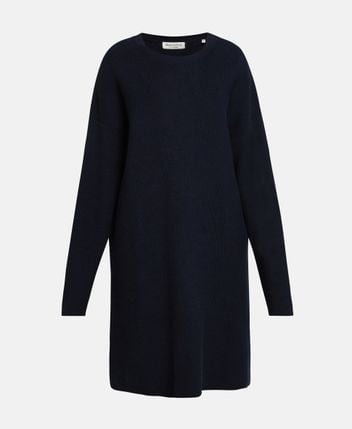 Knitted dress
