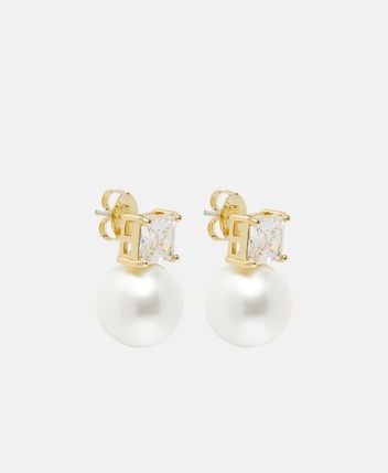 Drop earrings