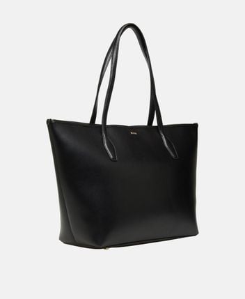 Shopper Sandy