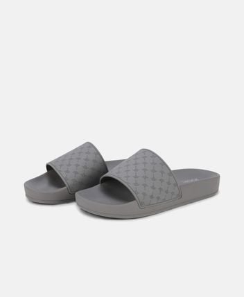 Pool shoes