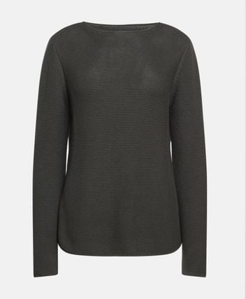 Long-sleeved jumper