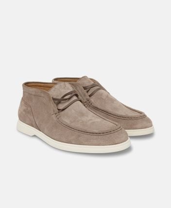 Lace-up boots