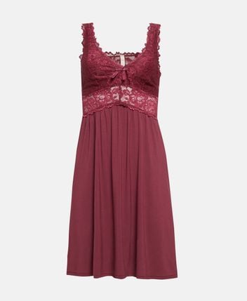Negligee Nora