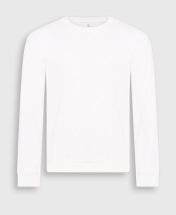 Long-sleeved top