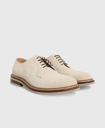 Lace-up shoes