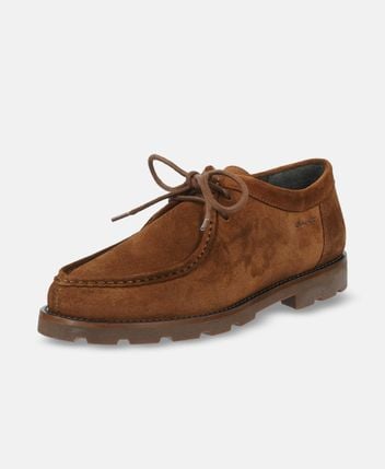 Desert boots