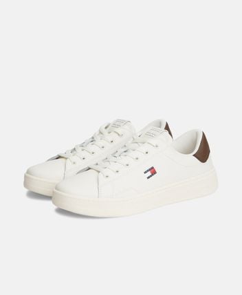 Sneakers Script