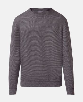 Long-sleeved jumper