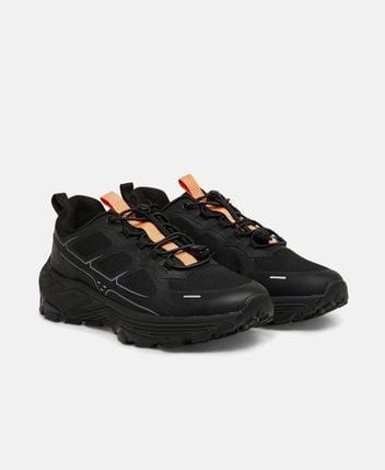 Sneakers Ulaaka
