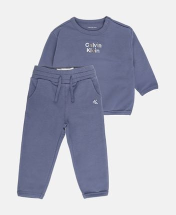 Sweatshirt and trousers set
