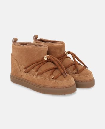 Winter boots