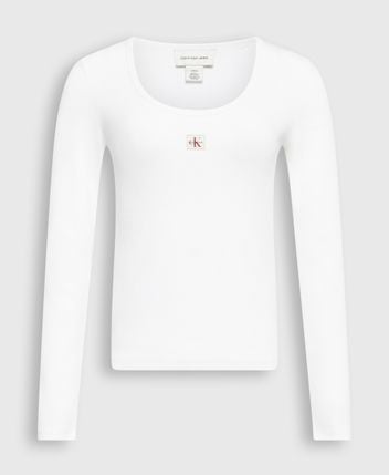 Long-sleeved top