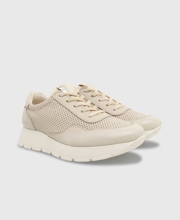 Platform sneakers