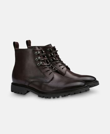 Lace-up ankle boot Venton 329
