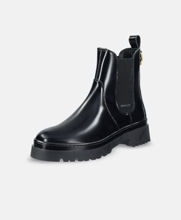 Chelsea boots
