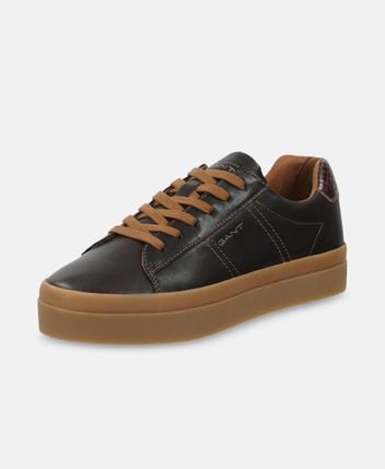 Platform sneakers