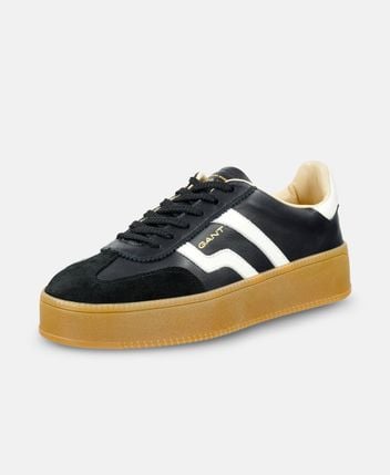 Platform sneakers