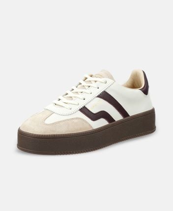 Platform sneakers