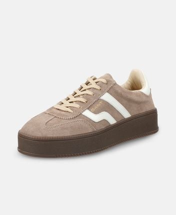 Platform sneakers