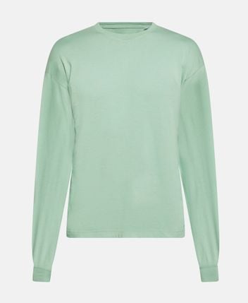 Long-sleeved top