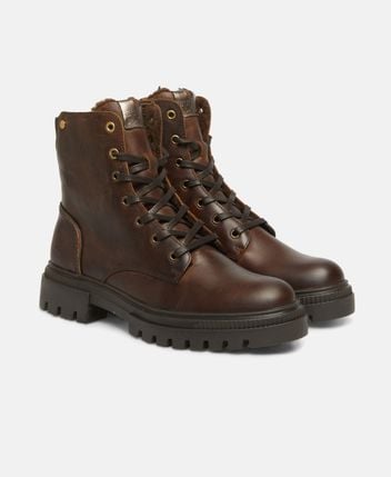 Lace-up ankle boot