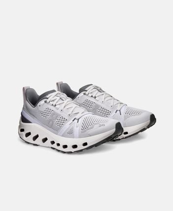 Trail running shoes Cloudsurfer