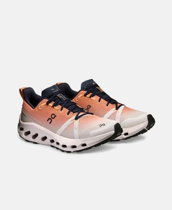 Trail running shoes Cloudsurfer