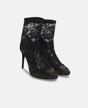 Ankle boots