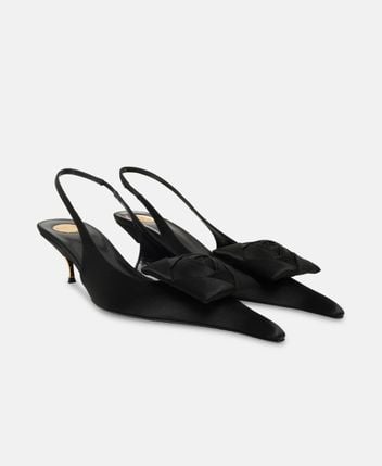 Slingback pumps