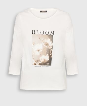 Long-sleeved top