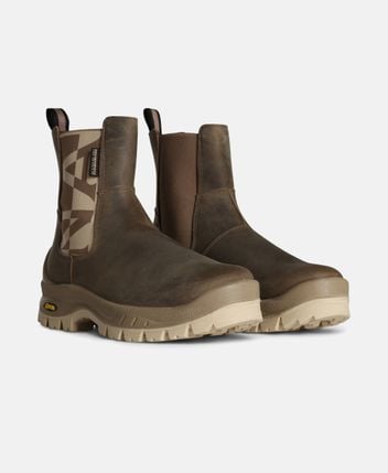 Chelsea boots