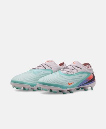 Football boots Phantom 6 Low Pro
