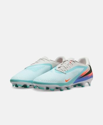 Football boots United Phantom 6 Low Academy