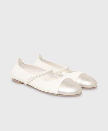 Ballet flats