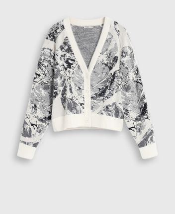 Cardigan Bouquet
