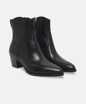 Ankle boots