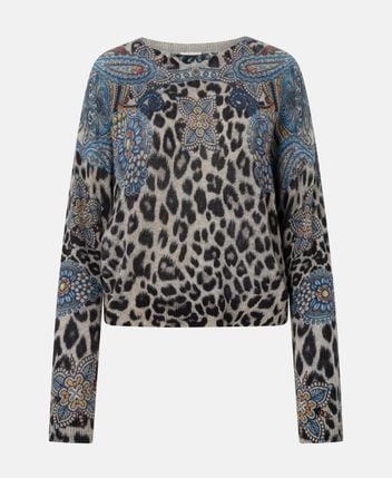 Wool pullover