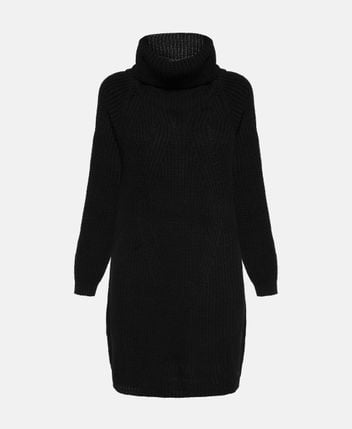 Knitted dress