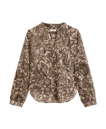 Long-sleeved blouse