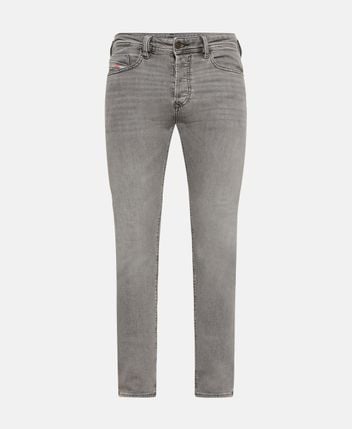 Tapered Jeans
