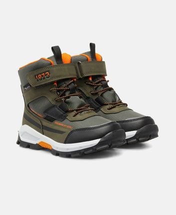 Winter boots
