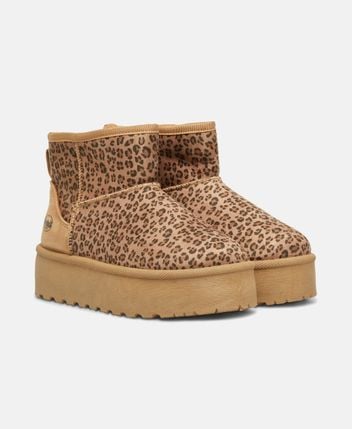 Winter ankle boots