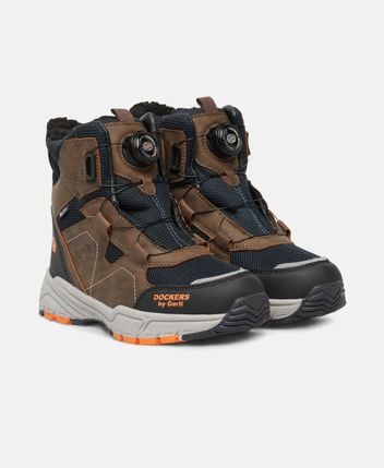 Winter boots
