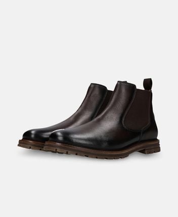 Chelsea boots