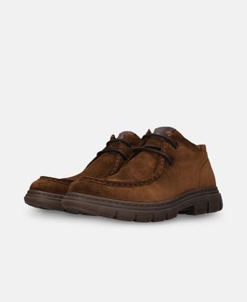 Lace-up ankle boot
