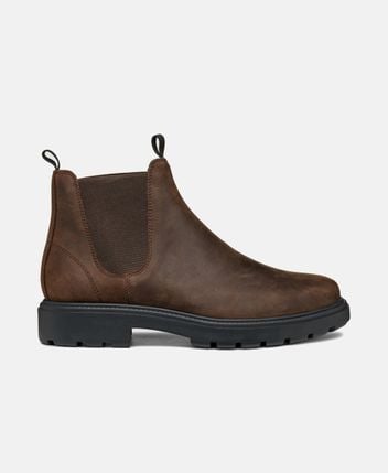 Chelsea boots